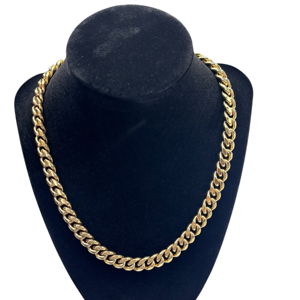 Men’s Elegant Gold Chain Necklace